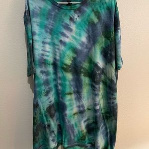 Men’s NEW XXL T-shirt, 50-50, poly cotton blend tie dye by Candy, blue, green’s!